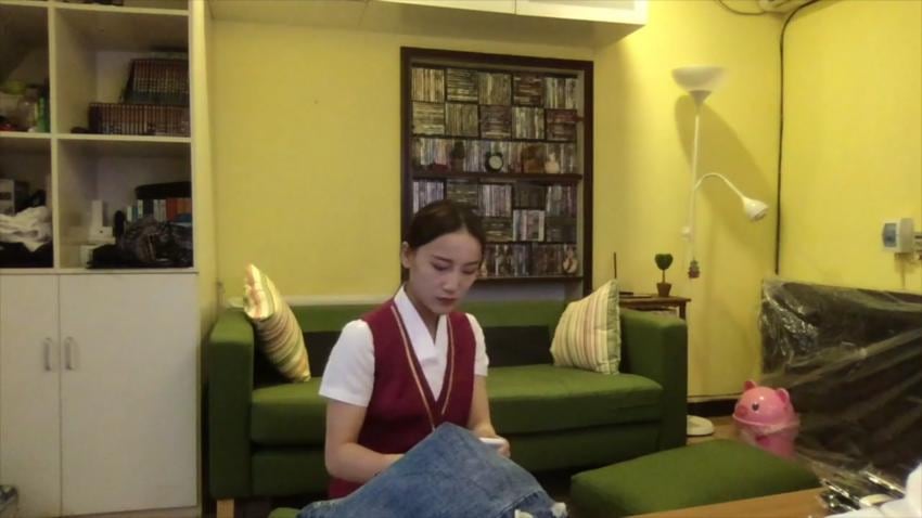 下海大二学妹的黑丝学生制服诱惑_ title=_下海大二学妹的黑丝学生制服诱惑